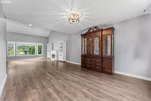 11876 SW Morning Hill Dr, Tigard, OR 97223 - Photo 9
