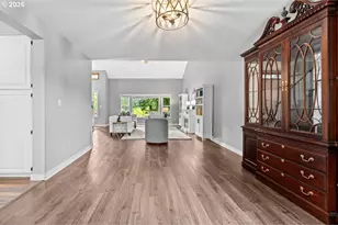 11876 SW Morning Hill Dr, Tigard, OR 97223 - Photo 9