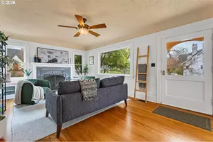 1706 SE Knapp St, Portland, OR 97202 - Photo 3