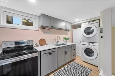 1706 SE Knapp St, Portland, OR 97202 - Photo 33