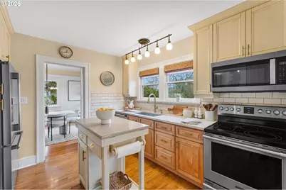 1706 SE Knapp St, Portland, OR 97202 - Photo 11
