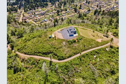 1091 N Echo Mountain Rd, Otis, OR 97368 - Photo 33