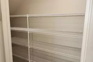 662 Magnolia Ave, Woodburn, OR 97071 - Photo 7