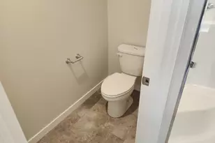 662 Magnolia Ave, Woodburn, OR 97071 - Photo 23