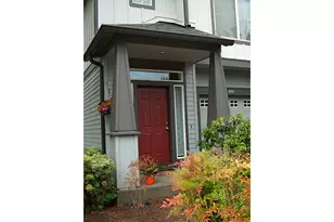 999 SE Sacha Pl, Hillsboro, OR 97123 - Photo 15