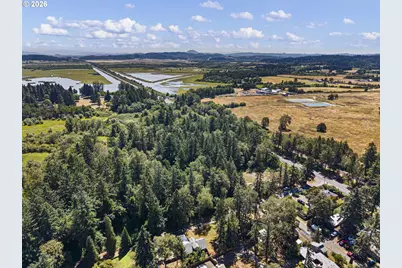 88251 Lake Side Dr, Veneta, OR 97487 - Photo 45