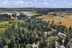 88251 Lake Side Dr, Veneta, OR 97487 - Photo 45