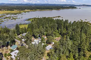 88251 Lake Side Dr, Veneta, OR 97487 - Photo 37