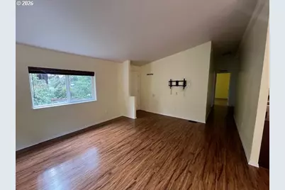 5147 Hilltop Dr, Florence, OR 97439 - Photo 11