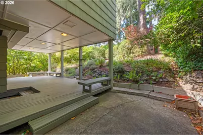 2362 Charnelton St, Eugene, OR 97405 - Photo 39