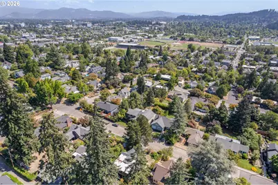 2362 Charnelton St, Eugene, OR 97405 - Photo 47