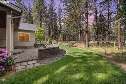 69987 W Meadow Pkwy, Sisters, OR 97759 - Photo 3