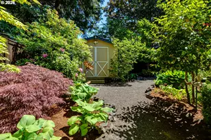 3185 Kevington Ave, Eugene, OR 97405 - Photo 43
