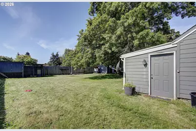 779 Washington St, Woodland, WA 98674 - Photo 17