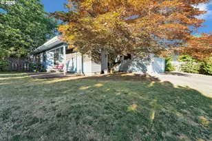 600 E Mountainview Dr, Newberg, OR 97132 - Photo 3