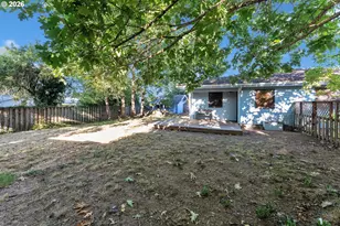 600 E Mountainview Dr, Newberg, OR 97132 - Photo 27