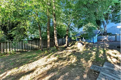 600 E Mountainview Dr, Newberg, OR 97132 - Photo 29