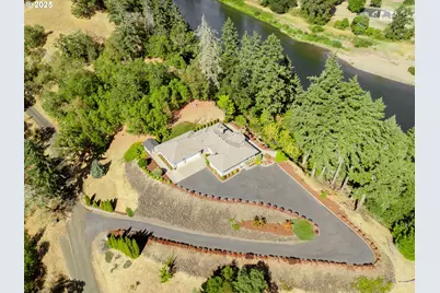 790 Tranquil Ln, Roseburg, OR 97471 - Photo 45