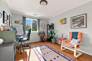 10016 N Polk Ave, Portland, OR 97203 - Photo 21