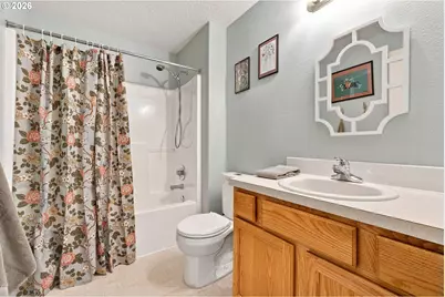 10016 N Polk Ave, Portland, OR 97203 - Photo 23