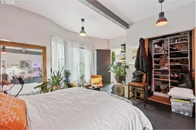 821 NW 16th Ave, Portland, OR 97209 - Photo 41