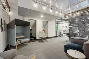 821 NW 16th Ave, Portland, OR 97209 - Photo 9