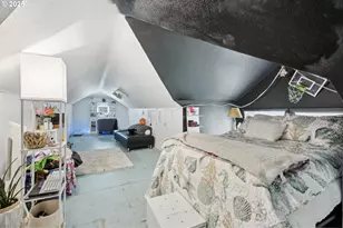 821 NW 16th Ave, Portland, OR 97209 - Photo 45