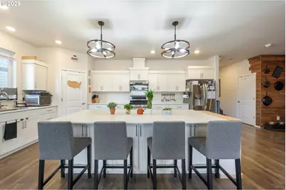 641 NE Union Loop, Prineville, OR 97754 - Photo 5