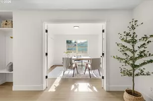 10618 SW Garden Park Pl, Portland, OR 97223 - Photo 23