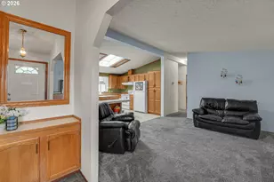 51527 SE Oak Grove Dr, Scappoose, OR 97056 - Photo 5