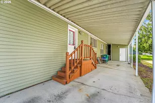 51527 SE Oak Grove Dr, Scappoose, OR 97056 - Photo 35