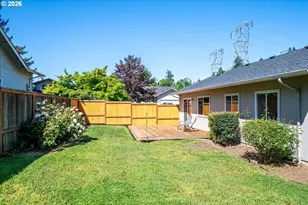 945 S 55th Pl, Springfield, OR 97478 - Photo 27