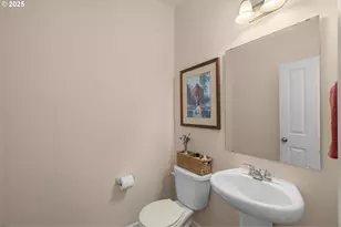 11002 Southwest Sage Terrace, Portland, OR 97223 - Photo 27