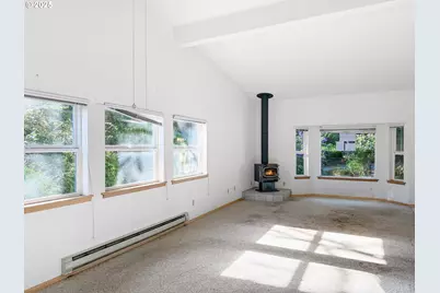 1475 Seacrest Ln, Brookings, OR 97415 - Photo 3