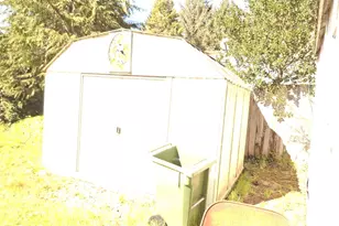 69127 Wildwood Rd, North Bend, OR 97459 - Photo 17