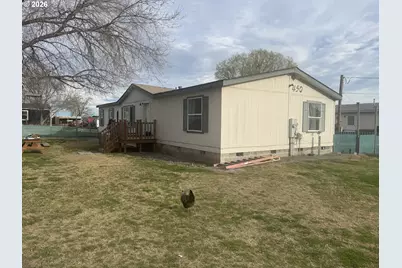 450 Wayne St, Stanfield, OR 97875 - Photo 1