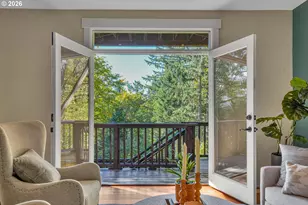 730 SW Menefee Ln, Portland, OR 97239 - Photo 43