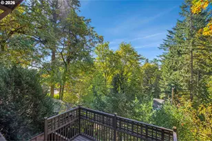 730 SW Menefee Ln, Portland, OR 97239 - Photo 45