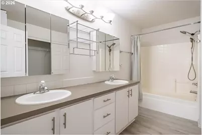 512 NW Celtis Ln, Hillsboro, OR 97124 - Photo 23