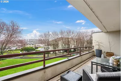 5250 S Landing Dr #310, Portland, OR 97239 - Photo 19