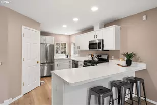 8910 N Edison St N, Portland, OR 97203 - Photo 13