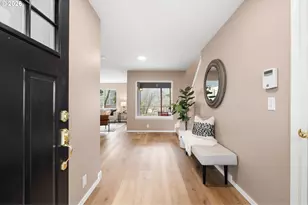 8910 N Edison St N, Portland, OR 97203 - Photo 5