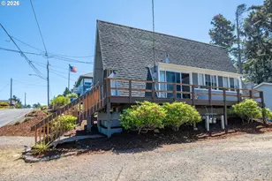 1556 NW 25th St, Lincoln City, OR 97367 - Photo 7