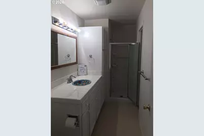 1556 NW 25th St, Lincoln City, OR 97367 - Photo 43