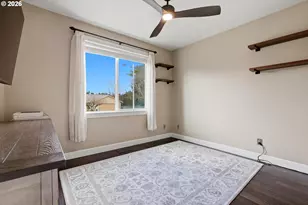 2319 N Roger Smith Dr, Newberg, OR 97132 - Photo 31