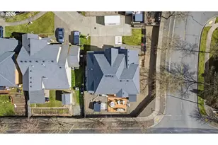 2319 N Roger Smith Dr, Newberg, OR 97132 - Photo 45