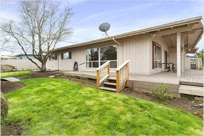 13601 NE Sacramento St, Portland, OR 97230 - Photo 19