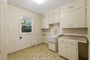 245 SW Linn Pl, Mill City, OR 97360 - Photo 25