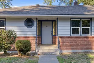 245 SW Linn Pl, Mill City, OR 97360 - Photo 5