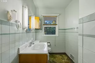 245 SW Linn Pl, Mill City, OR 97360 - Photo 23
